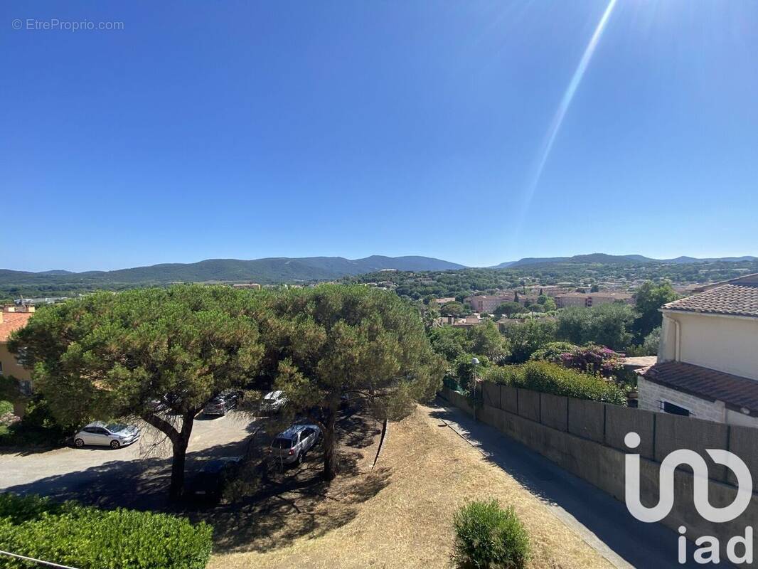 Photo 1 - Appartement à COGOLIN