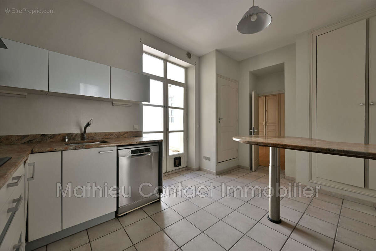 Appartement à NIMES