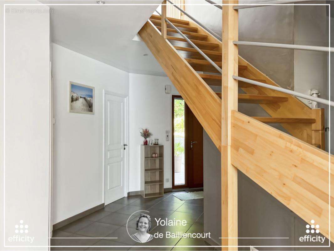 Maison 210 m² à Vitre  - photo 11