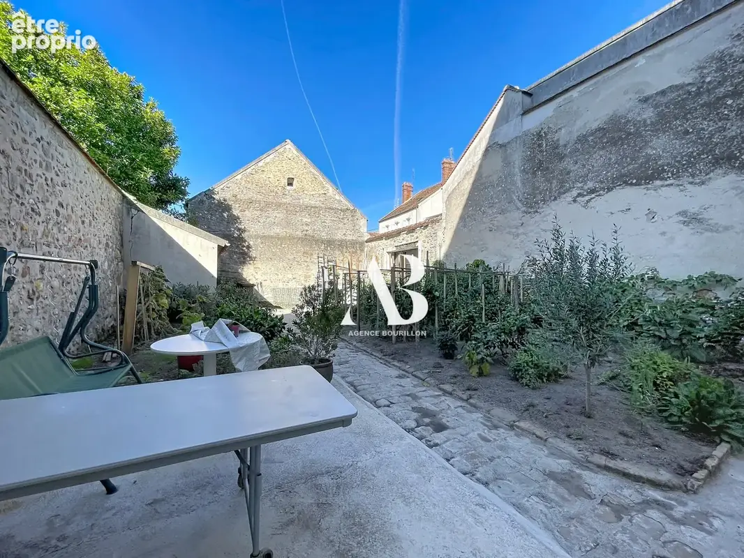 Nangis centre, maison de maitre en parfait état d'entretien - photo 21