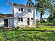 Maison à BASSENS