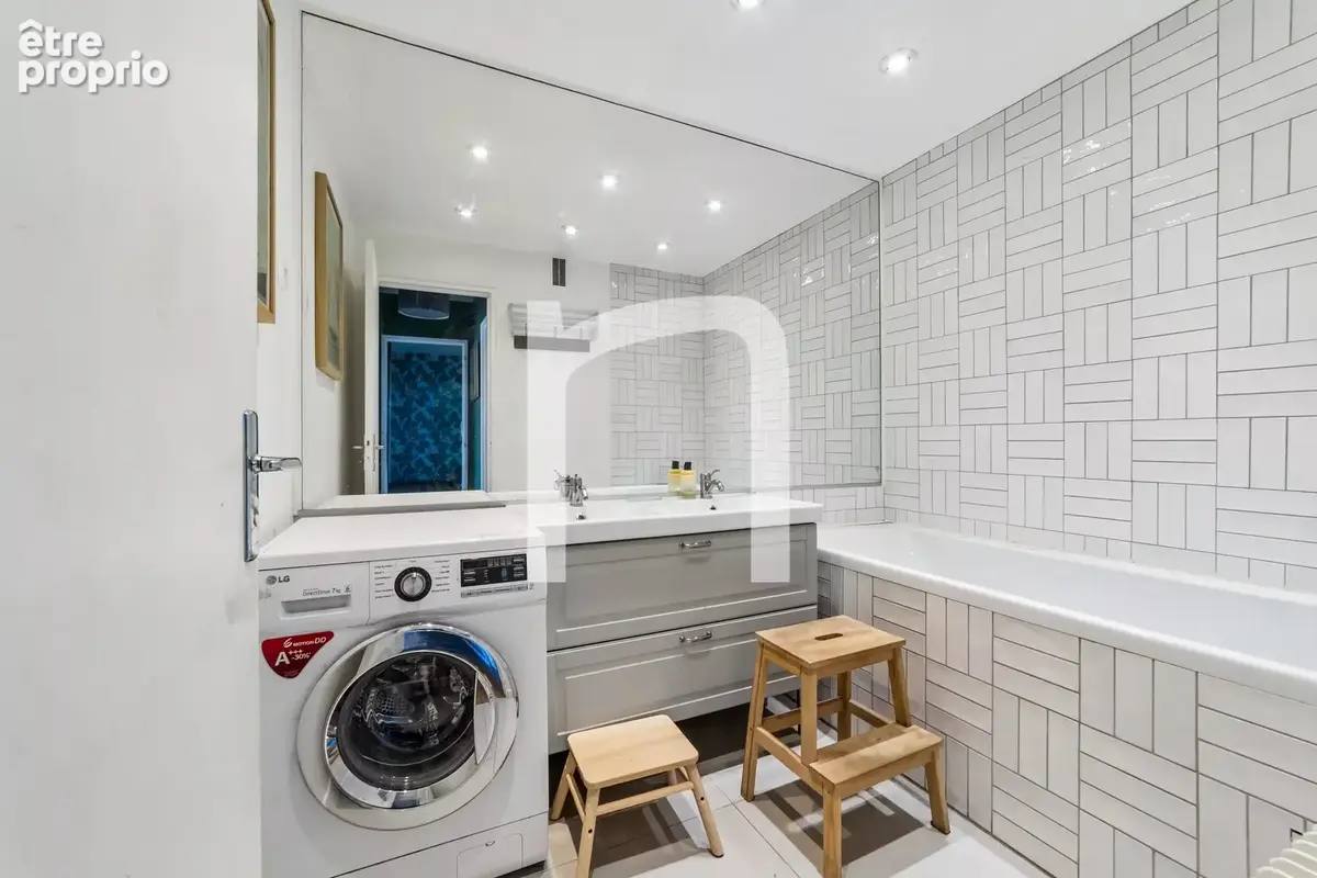 106m2 3 ch au 4ème étage sur jardin balcons et box - photo 12
