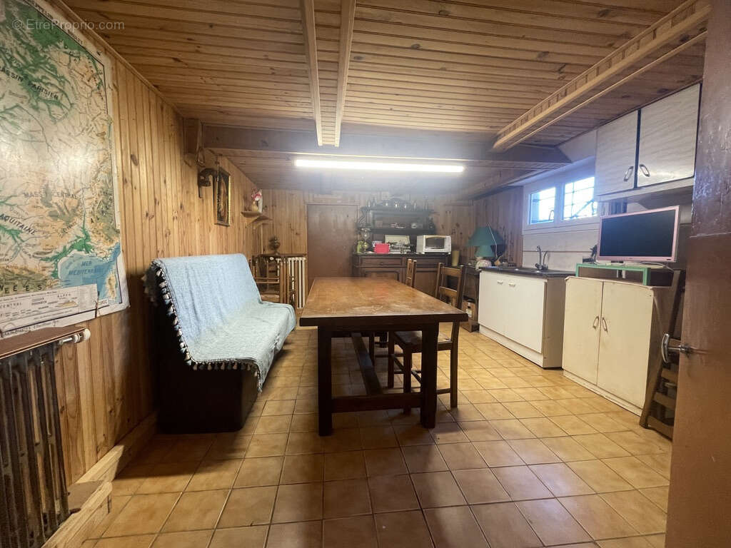 Maison à LES HERBIERS