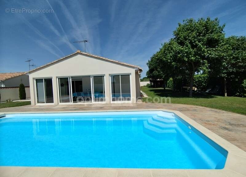 Maison à VARS