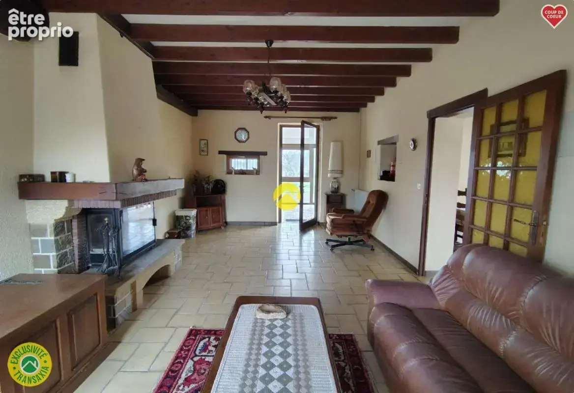 Maison 200 m² à Sancoins  - photo 9