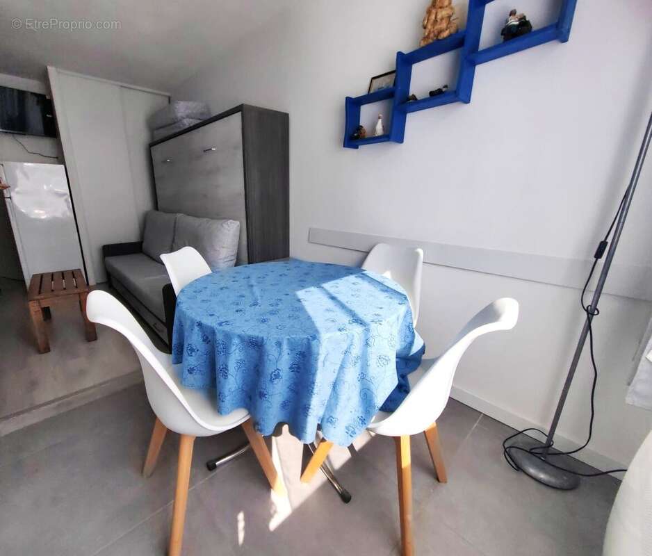 Studio rénové avec chambre cabine à quelques pas des plages - photo 2