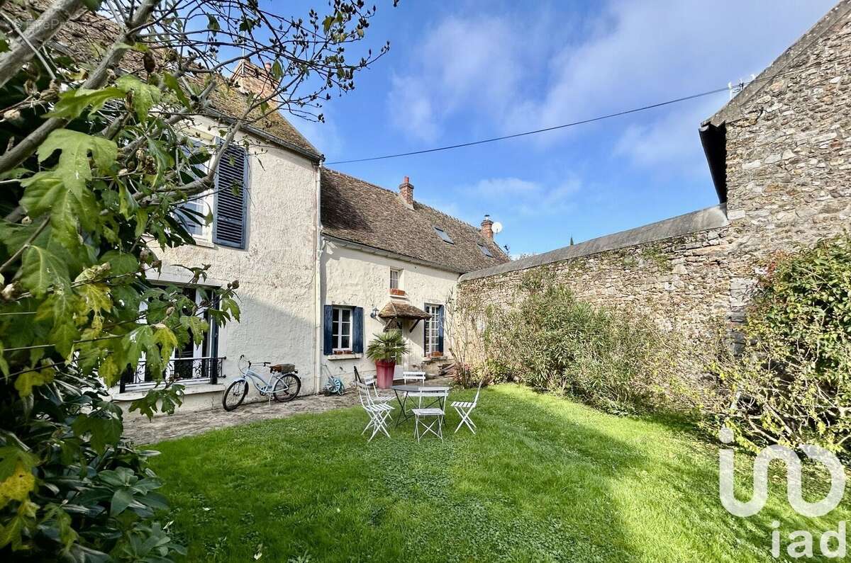 Photo 2 - Maison à BOISSY-SOUS-SAINT-YON