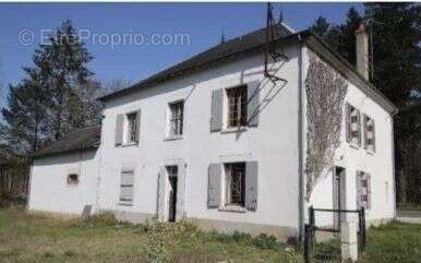 Maison à MERY-ES-BOIS