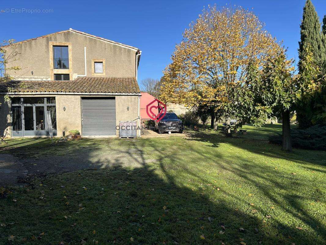 Maison de caractère avec deux gites et jardin clos - photo 17