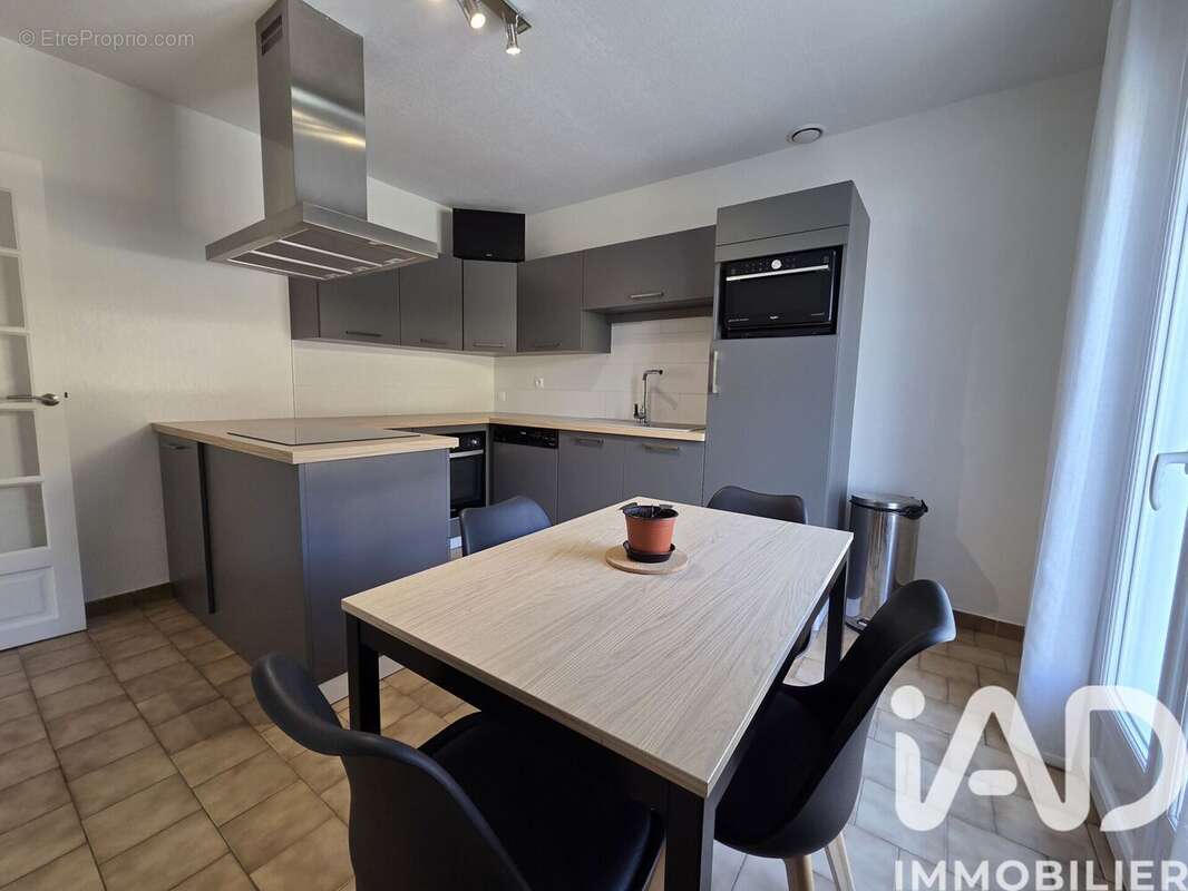 Photo 8 - Maison à SAINT-HILAIRE-SOUS-ROMILLY