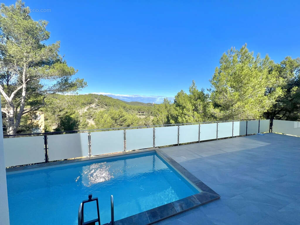 Villa Contemporaine de 2024 - Vue Panoramique exceptionnelle - photo 2