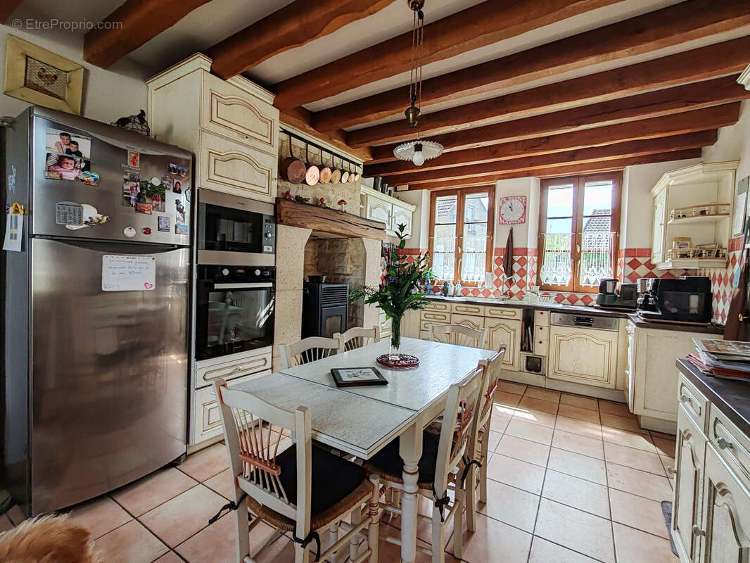 Maison familiale avec dependances - photo 2