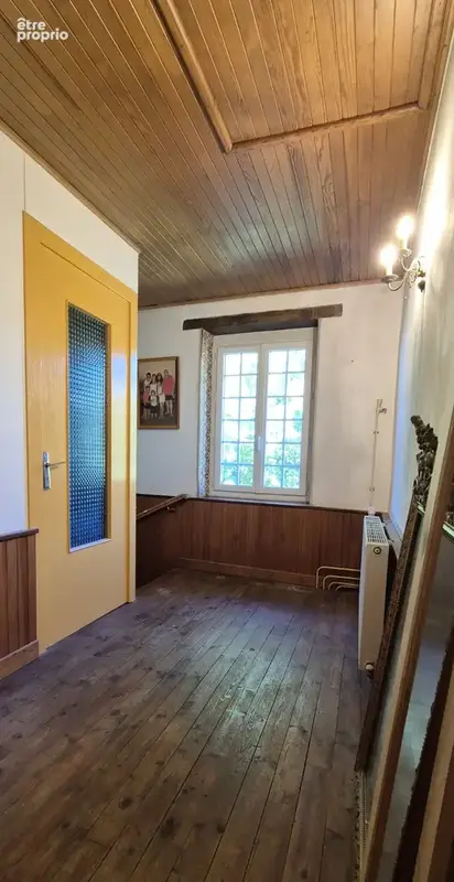 Bâtisse de 140 m2 habitables sur parce de 3375 m2, avec garage, grange et caves. - photo 13