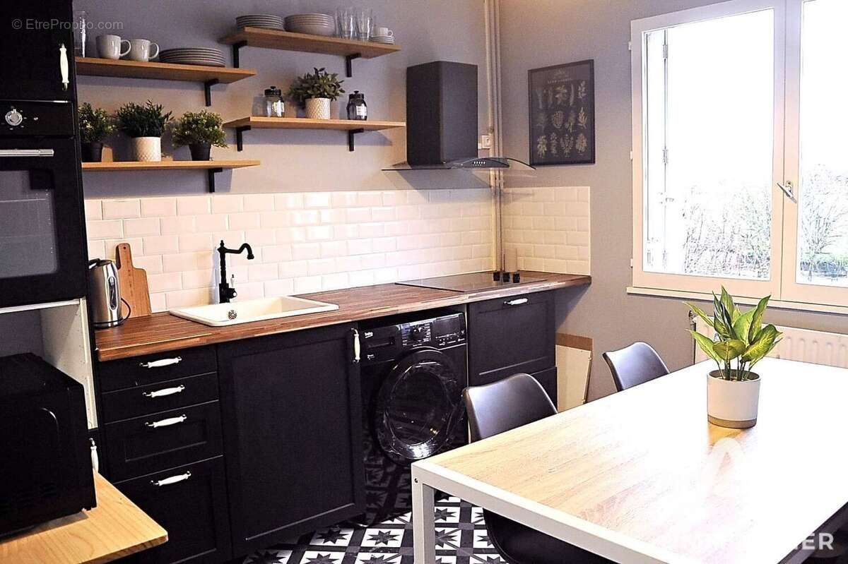 Appartement 74 m² à Evry  - photo 3