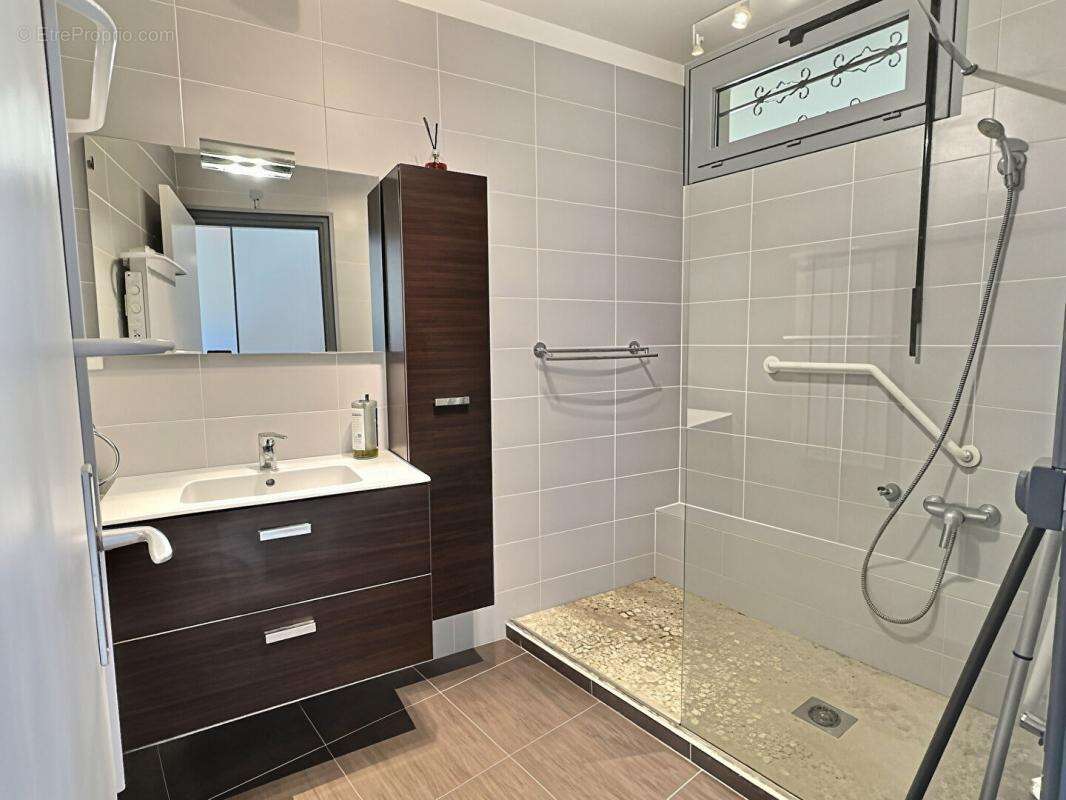 Appartement 2 pièce(s) 49.67 m2 - VUE MER - photo 7