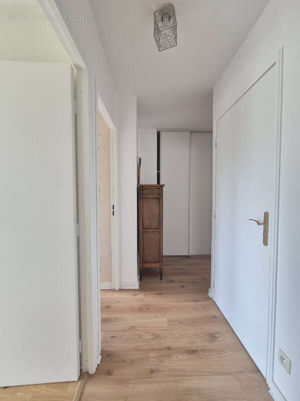 Appartement T3 à NANTES avec terasse et place de parking - photo 7