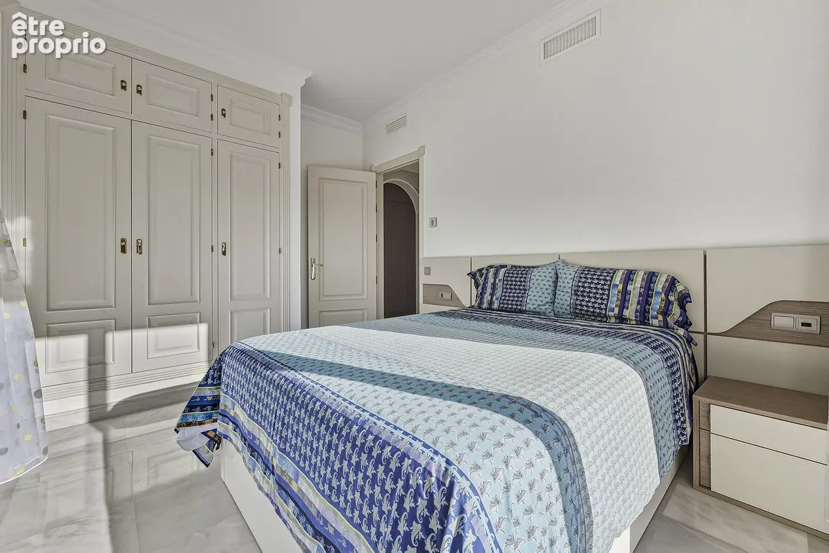 Villa - 10 pièces - jardin - piscine - Marbella - photo 14