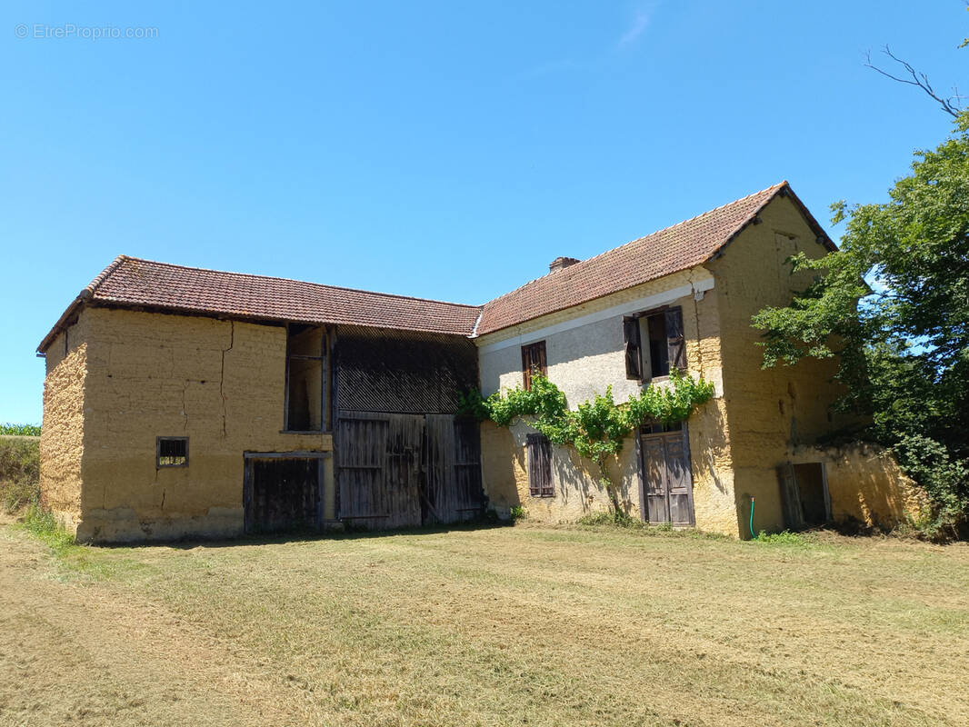 Maison à MIELAN