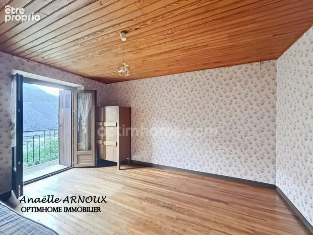 Maison et grange authentique en pierre à rénover - photo 15