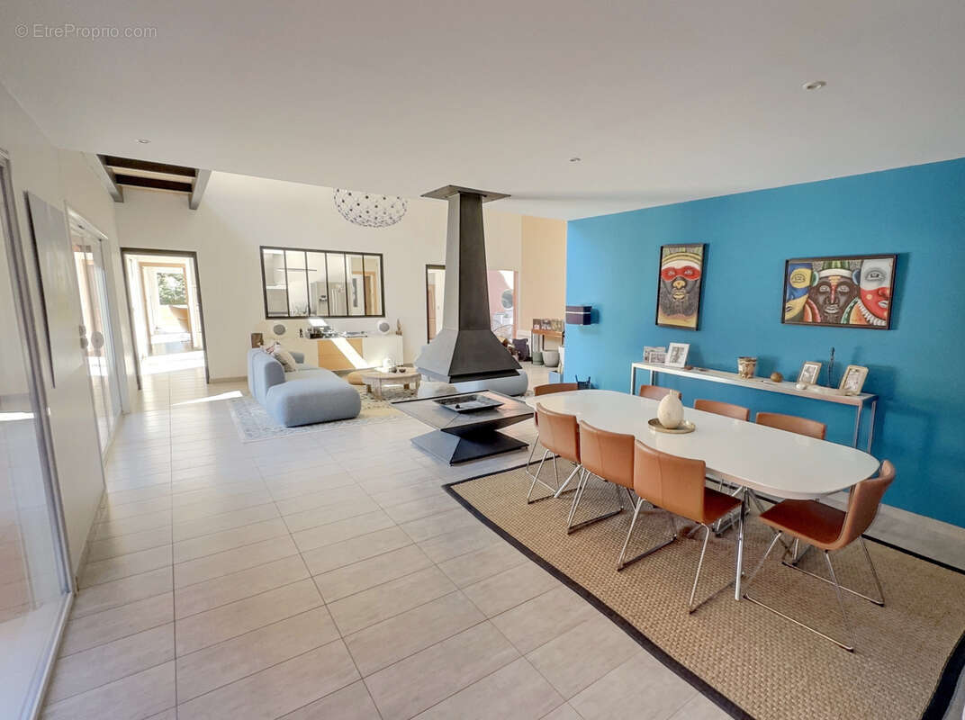 Maison à CAMBOUNET-SUR-LE-SOR