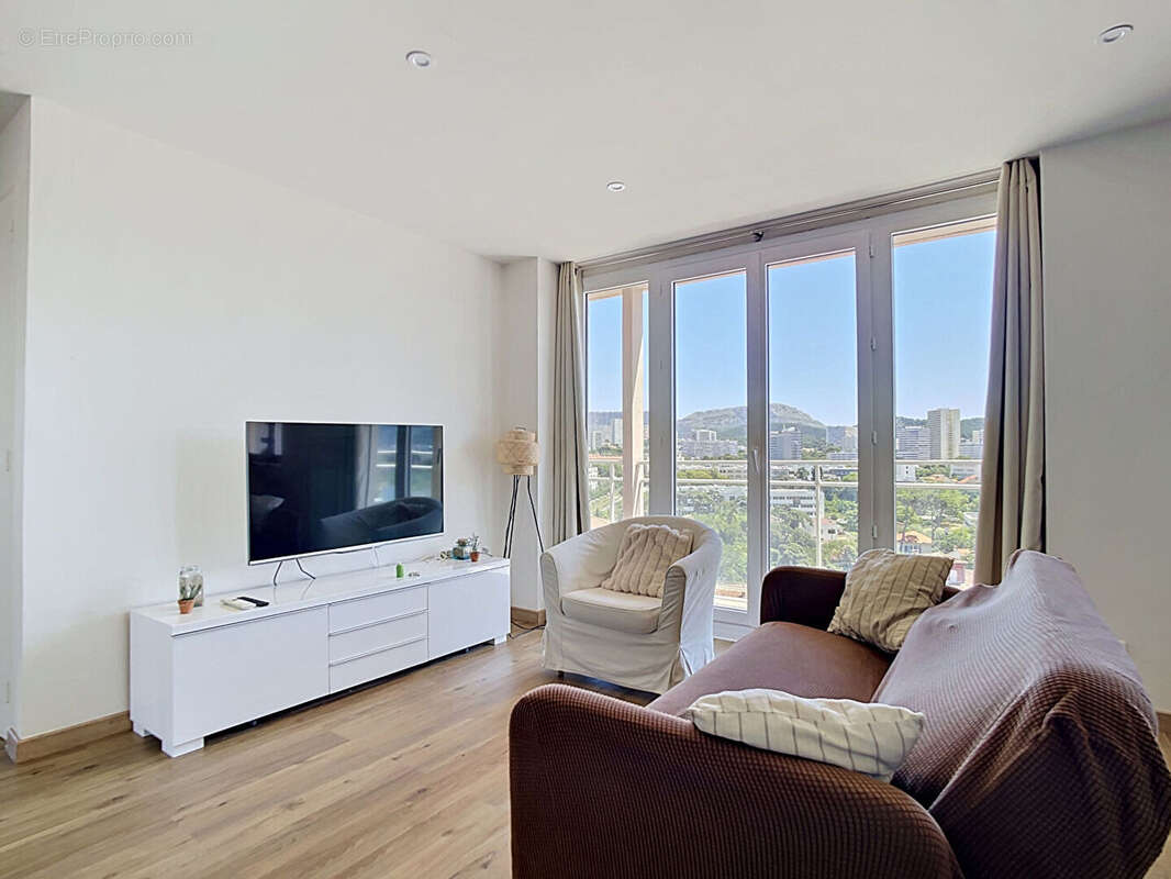 Appartement à MARSEILLE-9E