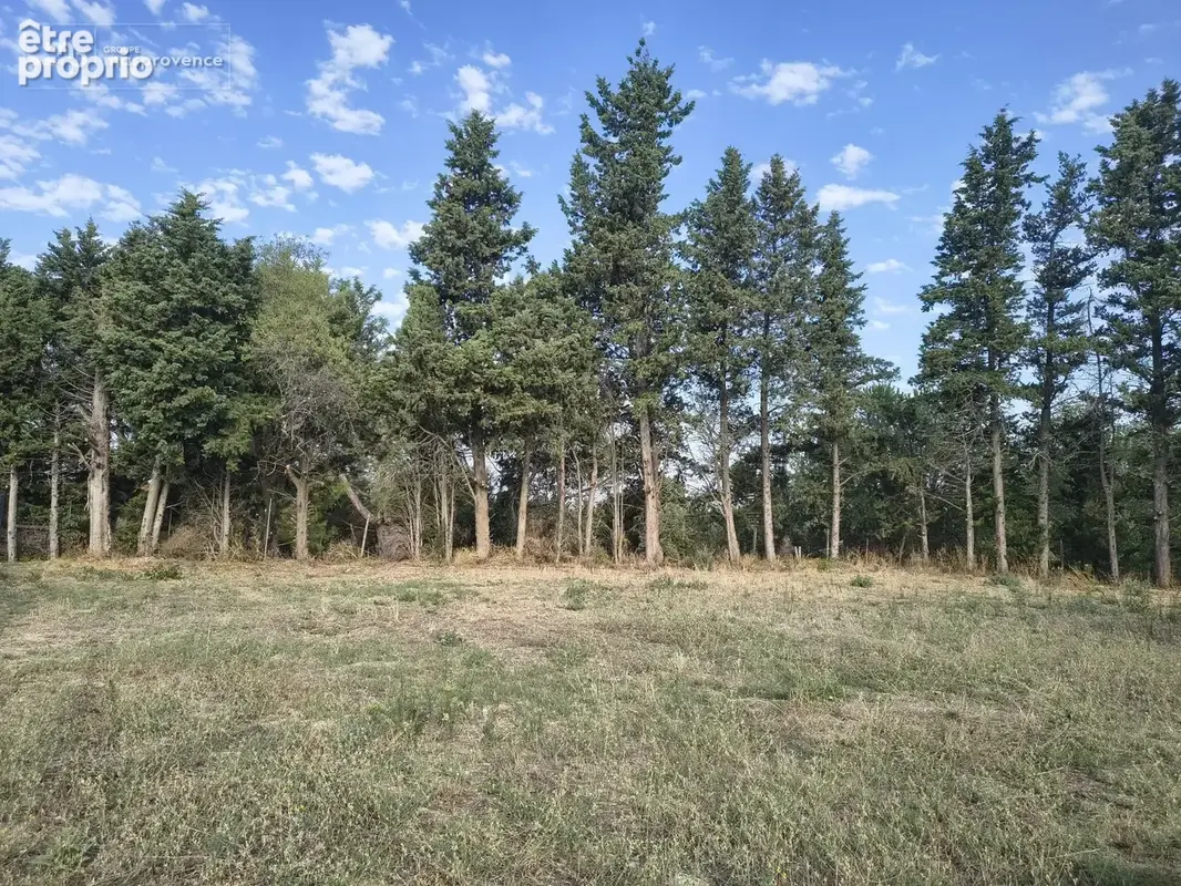 Terrain à bâtir de 1122 m² à AUBIGNAN (84) - photo 2