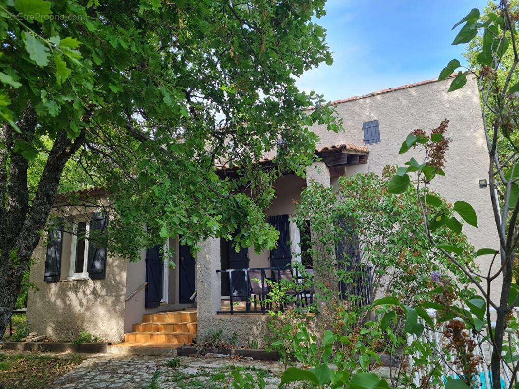 Maison 86 m² plus studio  avec mezzanine independant neuf,  piscine terrain 6000 m² - photo 2