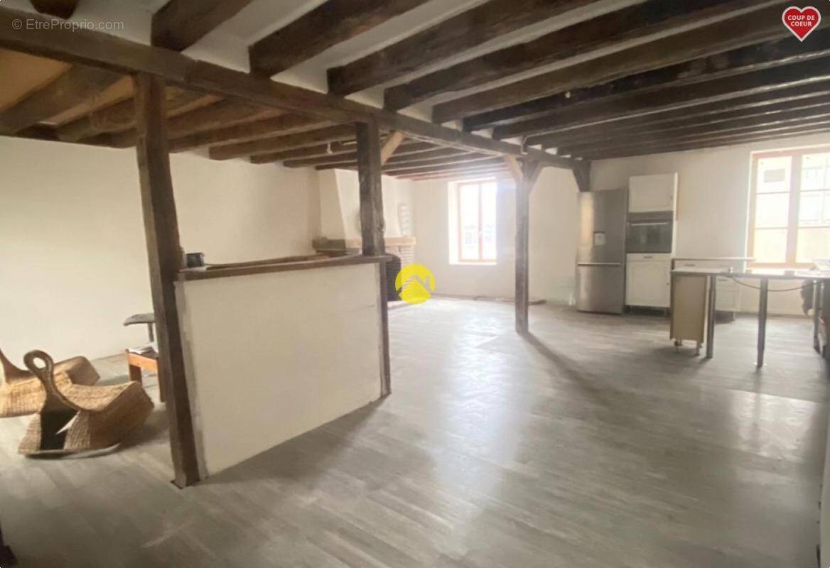 Appartement à BLET