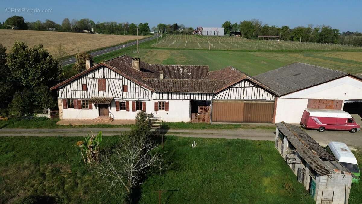 Maison à LANNE-SOUBIRAN