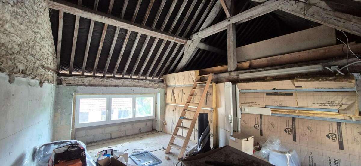 Maison à CREPY-EN-VALOIS