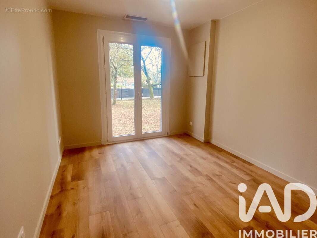 Photo 6 - Maison à TOSSE