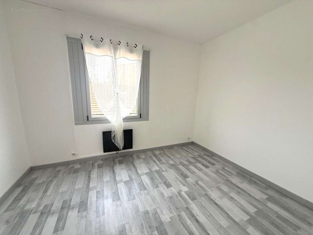 Appartement à ROMANS-SUR-ISERE