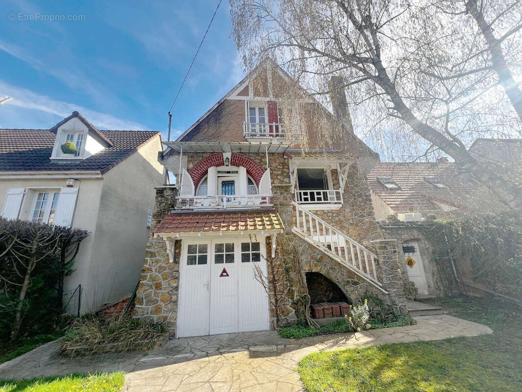 Maison à GOURNAY-SUR-MARNE