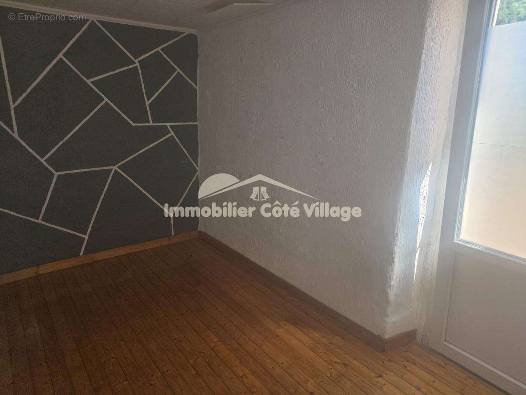 Appartement 4 pièces 135m2 (Loi Carrez 110m2) +3 caves, Touë - photo 19