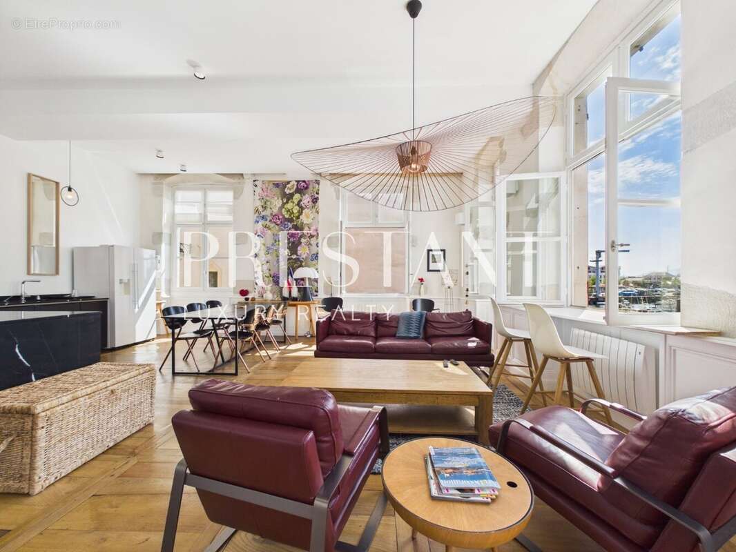 Saint-Jean-de-Luz -Appartement d'exception avec vue panoramique sur le port - photo 4