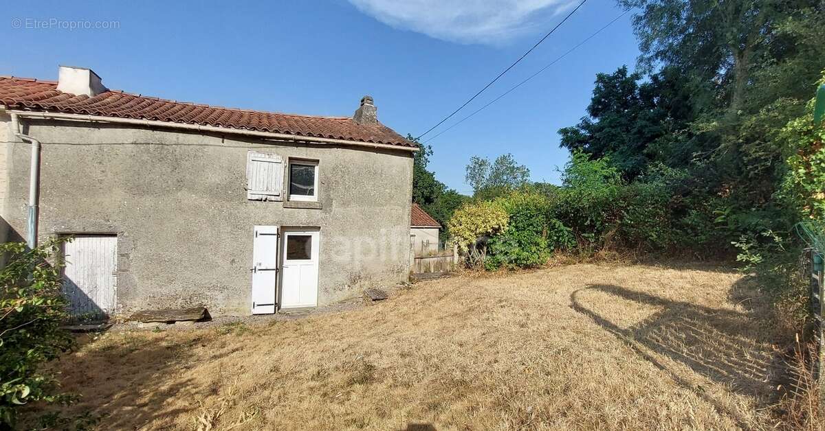 Maison à vendre 5 pièces LA TARDIERE (85) - photo 17