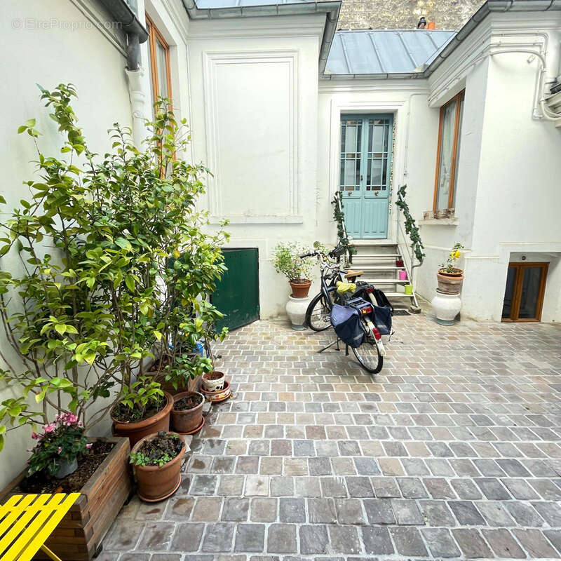 Commerce à PARIS-14E