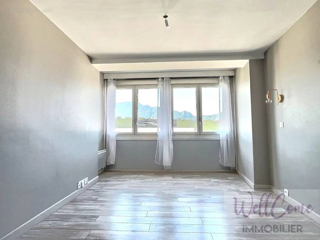 Appartement à AIX-LES-BAINS