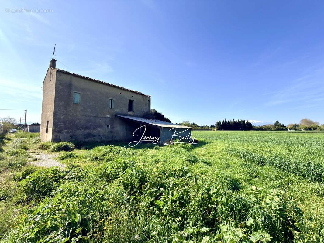 Maison à SAINT-ESTEVE