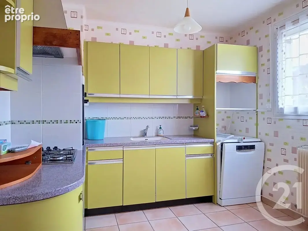 Maison 5 pièces 98 m² à vendre à Chalons-En-Champagne (51000) - photo 3