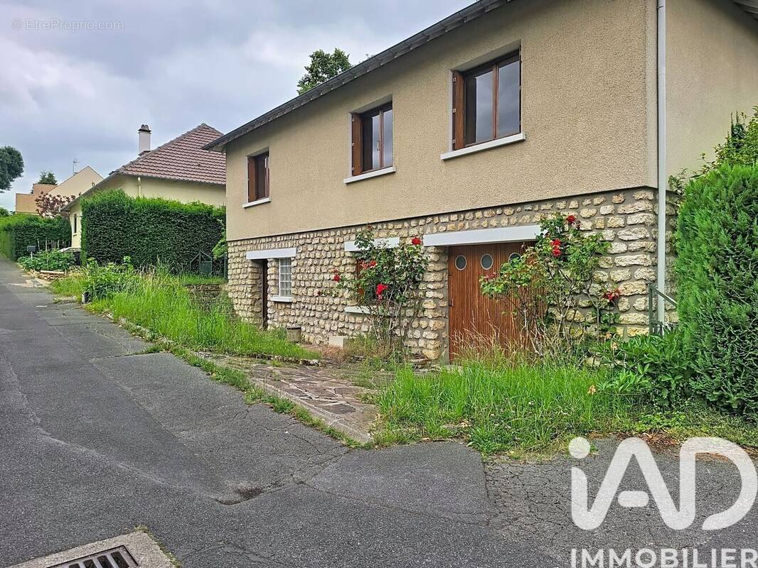 Photo 1 - Maison à BRUNOY