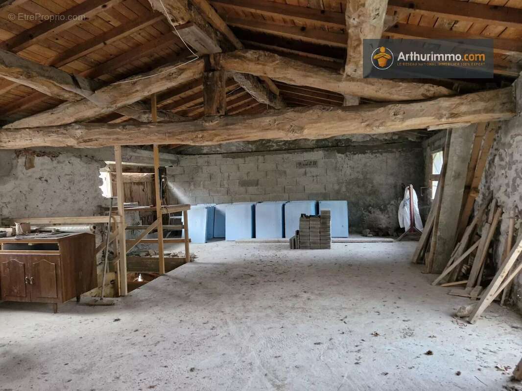 Maison à LA BASTIDE-SUR-L&#039;HERS