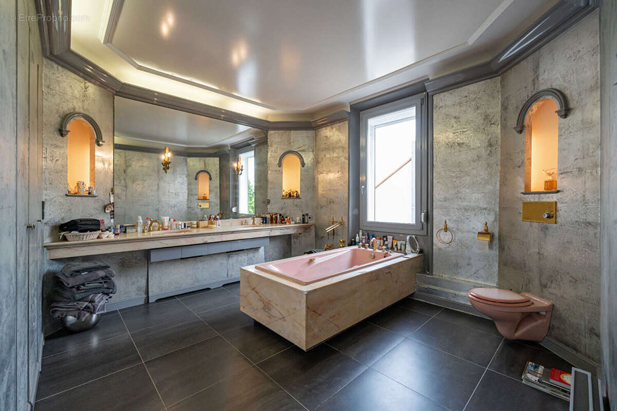 Maison de maître 247 m² avec piscine - vieux bezannes - photo 10