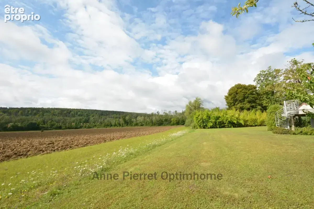 À VENDRE – Grande maison de plain-pied de 224 m² habitable (4 chambres) avec vue exceptionnelle sur forêt et plaine à Vaux-devan - photo 24