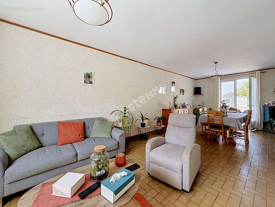 Maison plain-pied 5 pièces à vendre aux Sorinières - Secteur La Haute Landes - photo 2