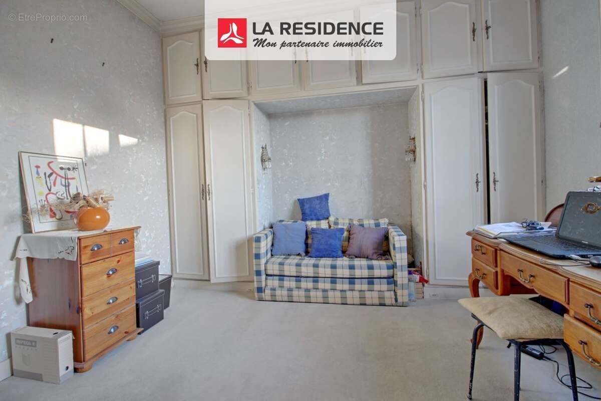 Maison à SARTROUVILLE