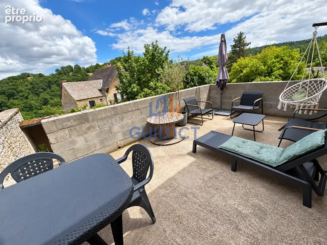 Maison de caractère avec jardin, terrasse et garage   175 000 € - photo 5