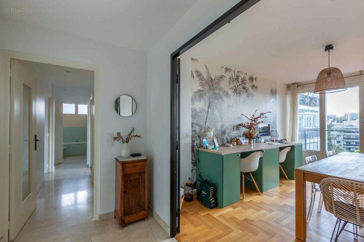 Appartement à SAINTE-FOY-LES-LYON