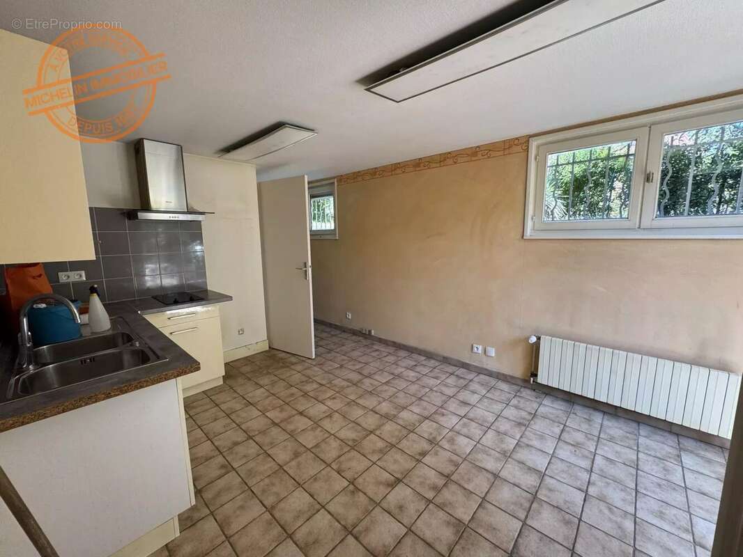 RARE – Maison à vendre dans Lyon 9 – À deux pas de Vaise - photo 9