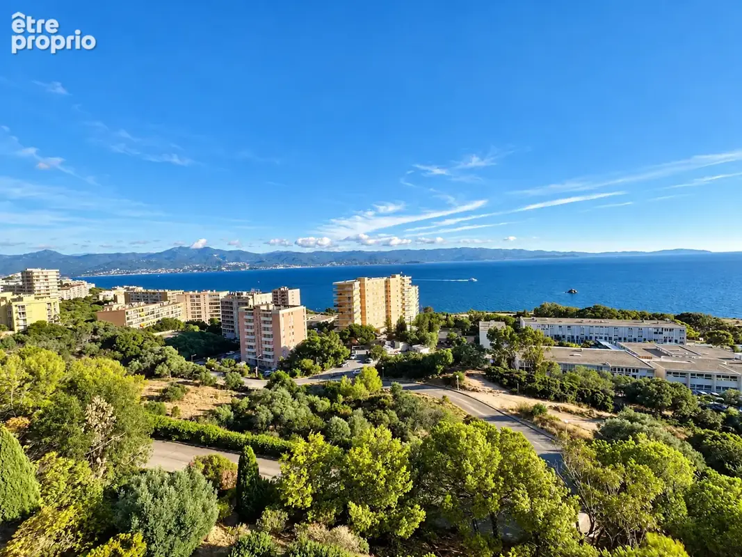 Exclusivité   ajaccio, route des sanguinaires f4 de 100 m2 traversant avec vue mer   terrasse   garage   dpe b - photo 26